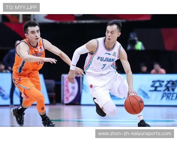 篮球球队交易窗手笔惊人，季后赛版图改写